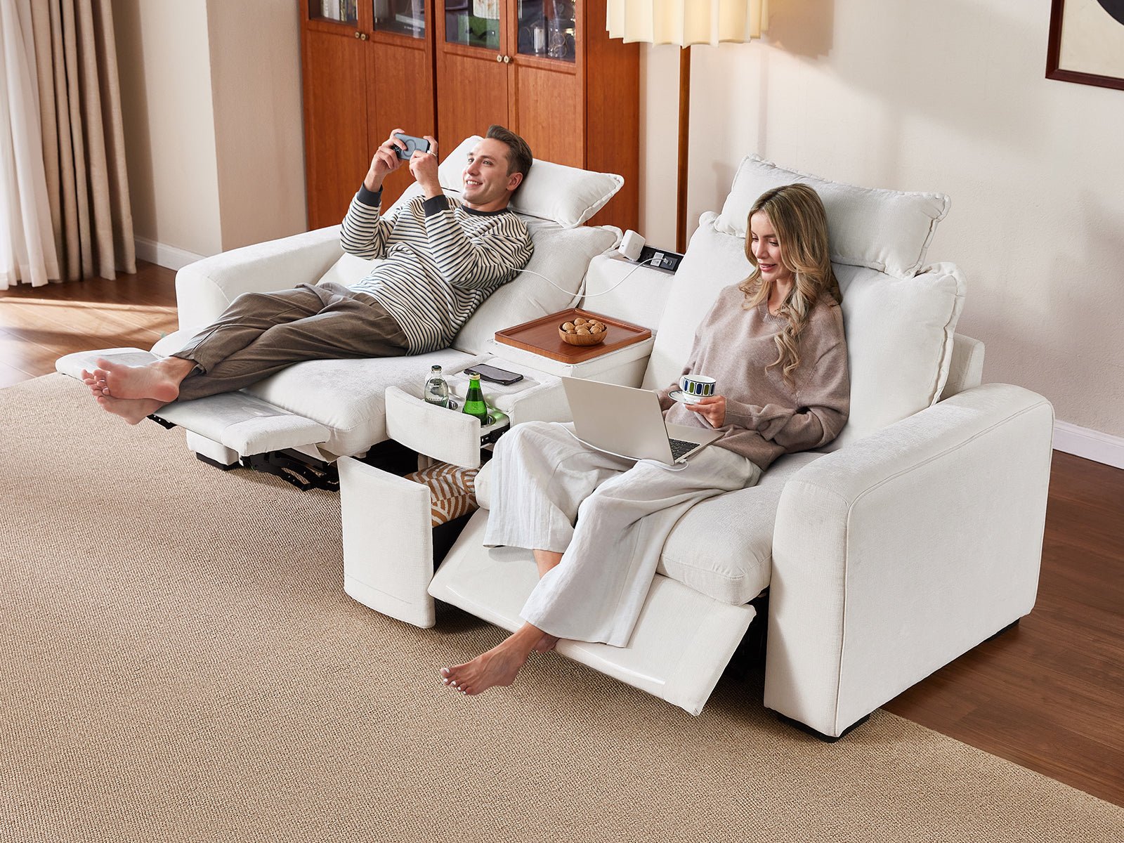 OLAR II 2 Seats with Console Table & Power Recliner